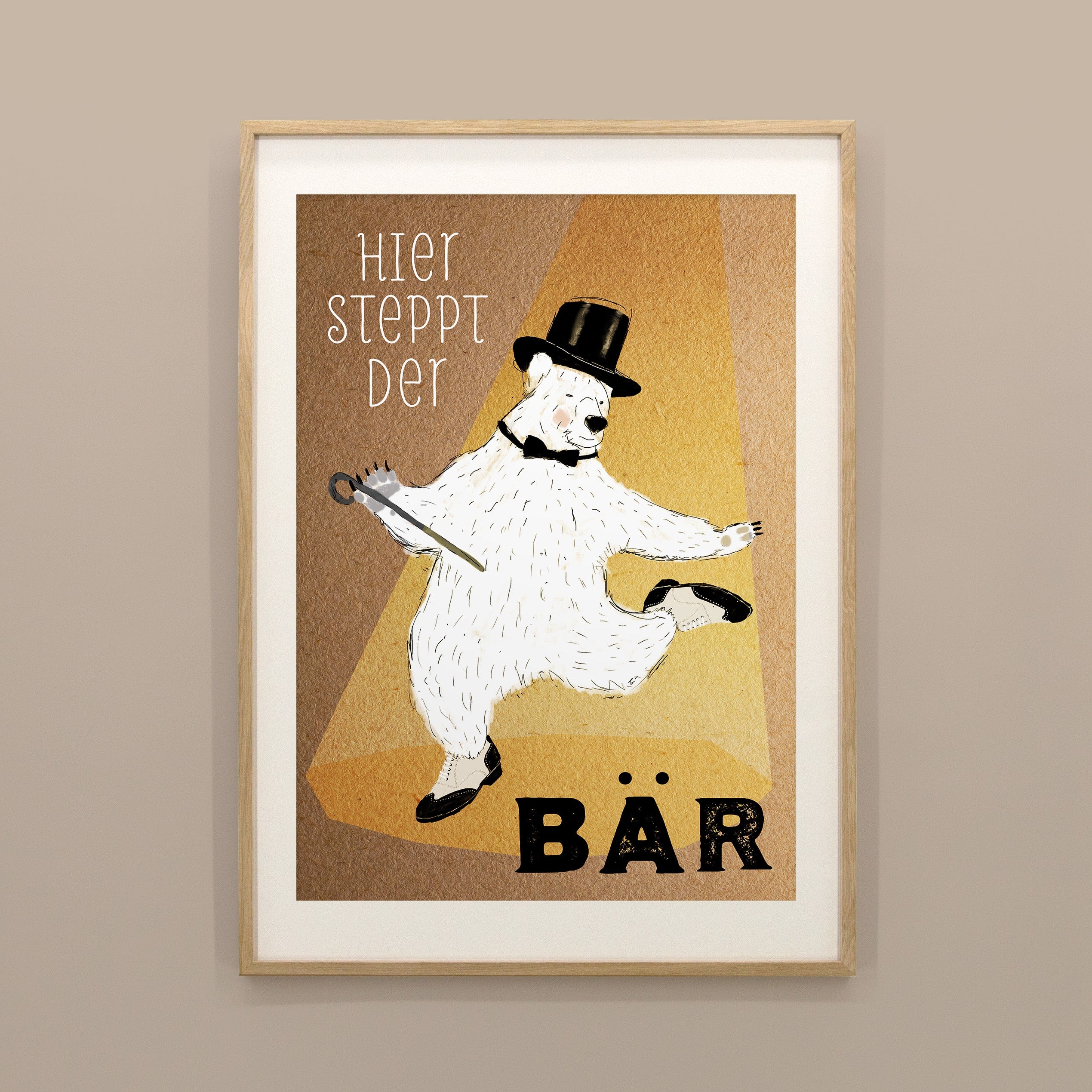 Kinderposter Steppender Bär im Holzrahmen, handgemaltes Wandbild fürs Kinderzimmer