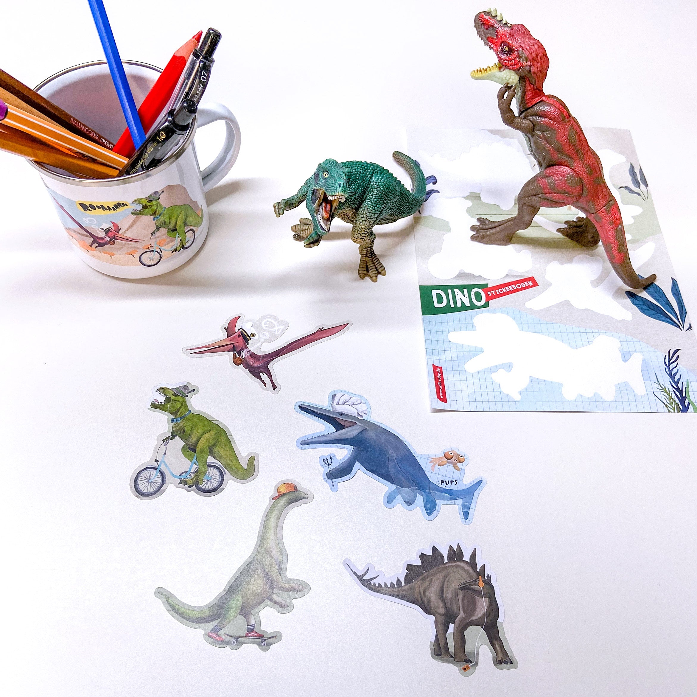 Stickerbogen Dinos – handgemalt mit mineralölfreien Farben